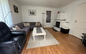 Oslo House, Nedre Kjellerstuvei, First floor, Twin Room